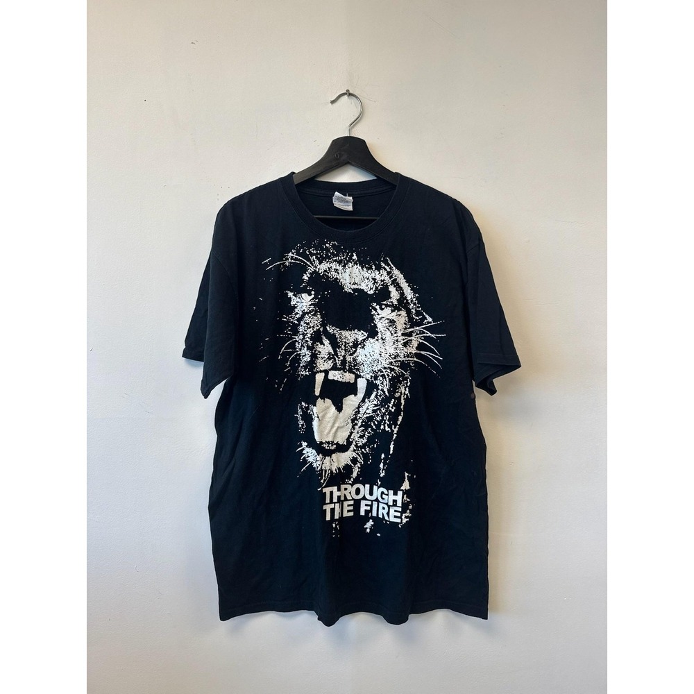 Through The Fire Lion Shirt Mens Large Black Graphic Tee Gildan Christian‎ Faith